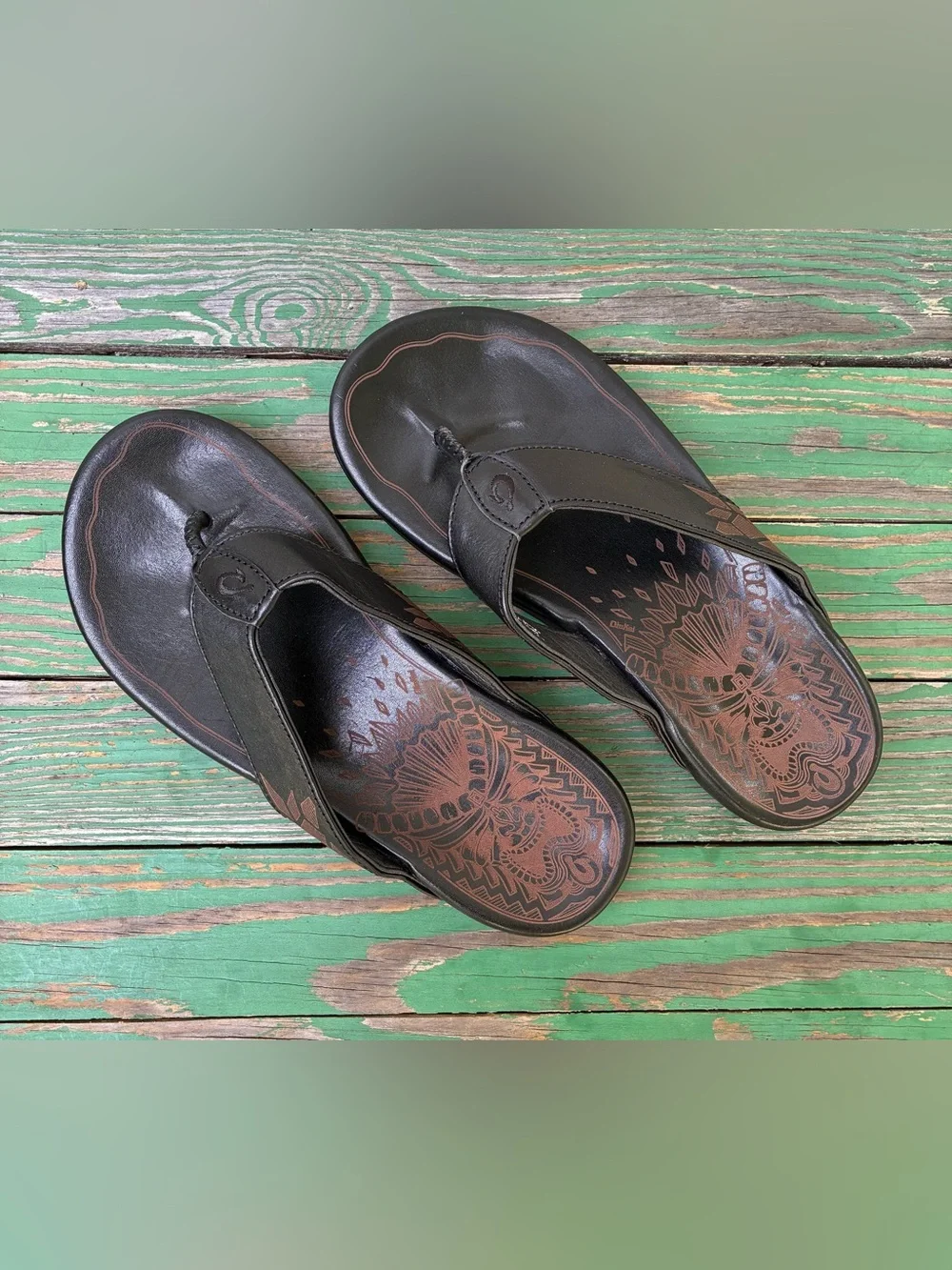 OluKai Kulia Leather Flip Flop Sandals Black Comfort Thong Sandals Mens Sz 9